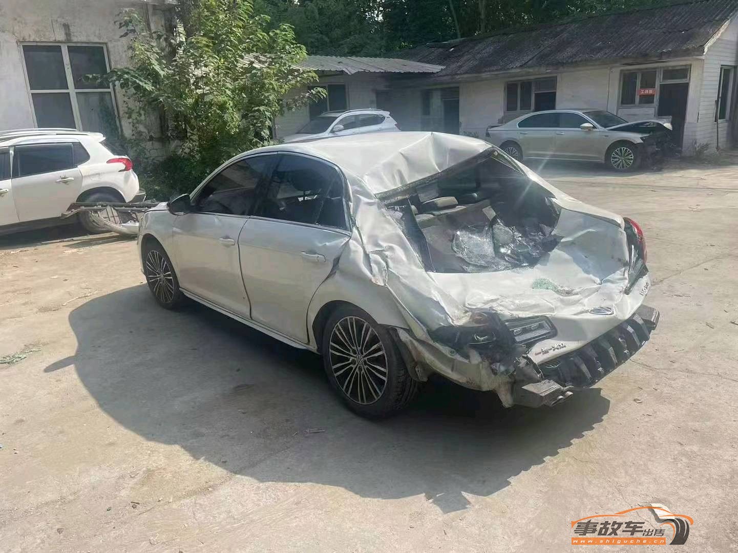 全损车是什么意思？事故车评车损到哪里办理？-事故车定损
