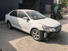 发动机大修是否等同于事故车？拆车件与大修的抉择