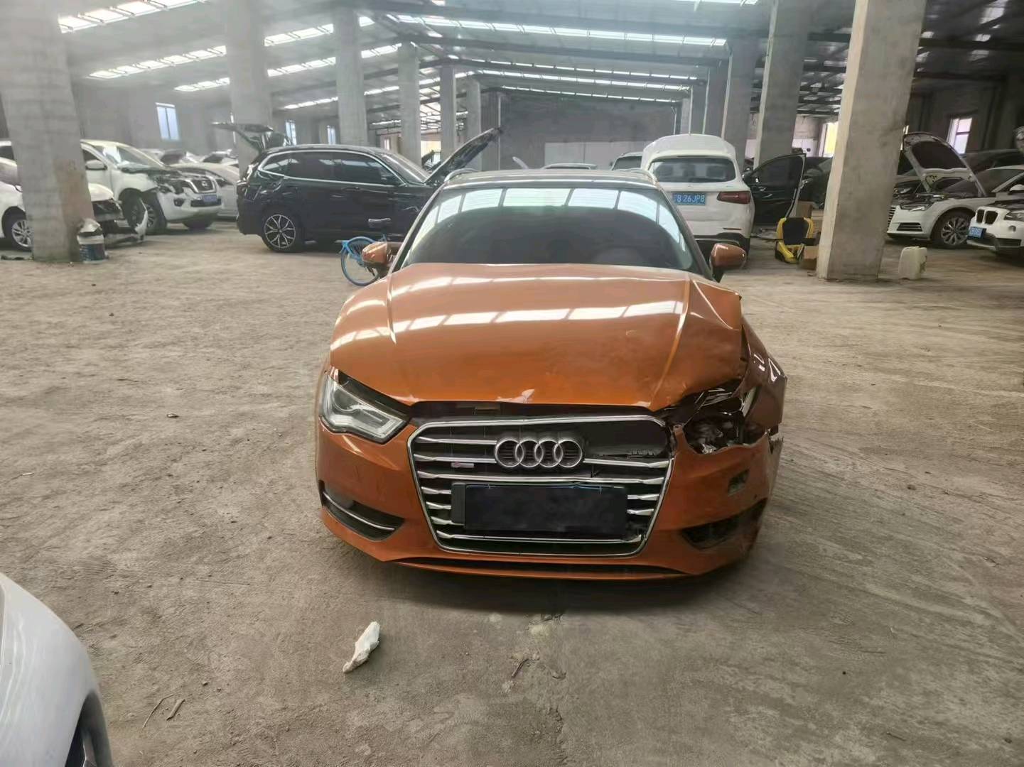 汽车被撞了去4s店还是自己找修理店？如何选择？-事故车