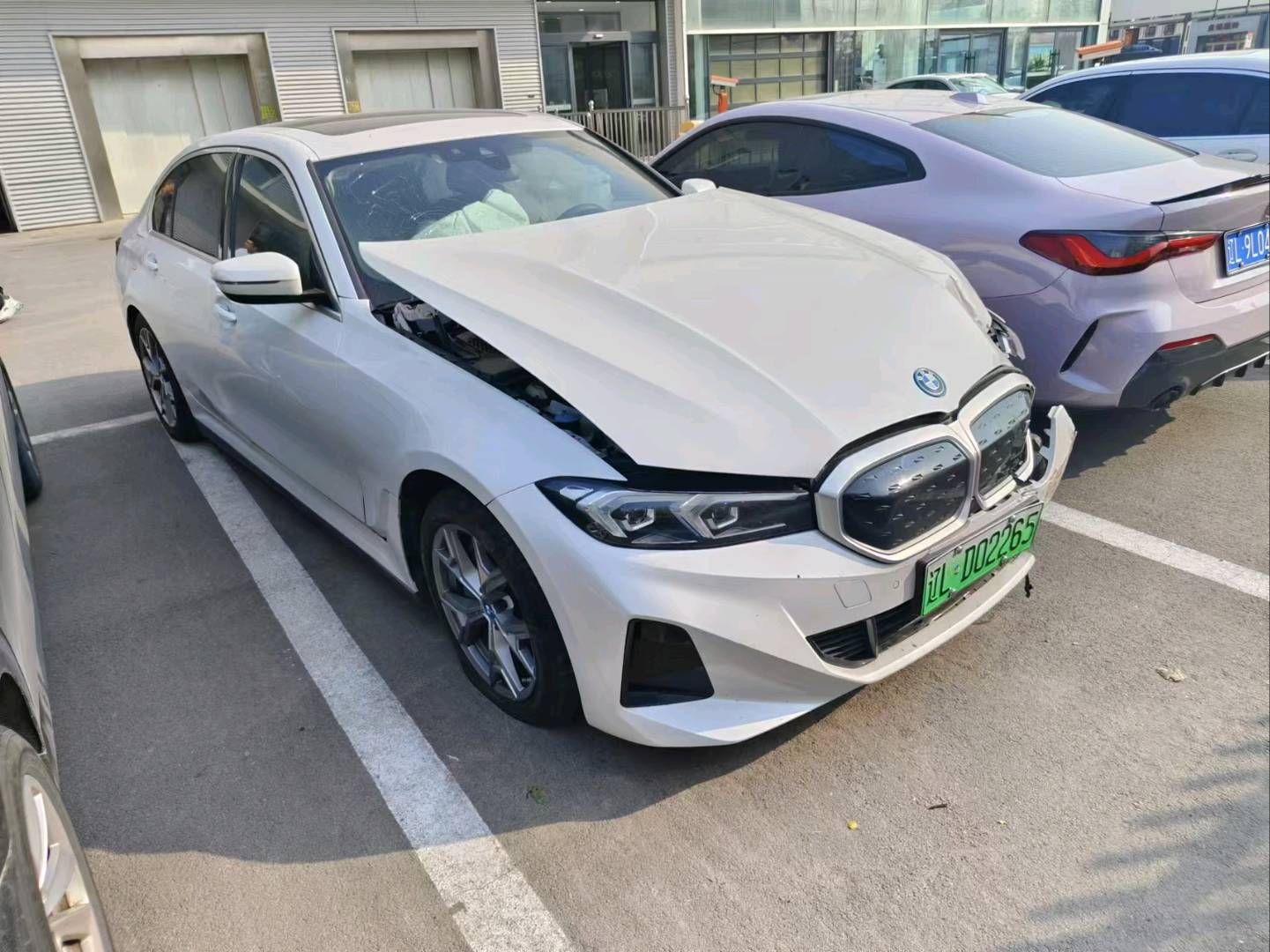 自己蹭坏前保险杠能报保险吗?-事故保险 自己蹭坏前保险杠能报保险吗?-事故保险