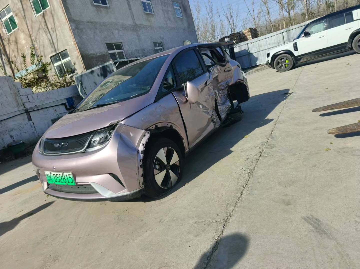 温州二手事故车批发市场在哪里？温州二手事故车交易指南：实体市场与线上平台全解析-事故车批发