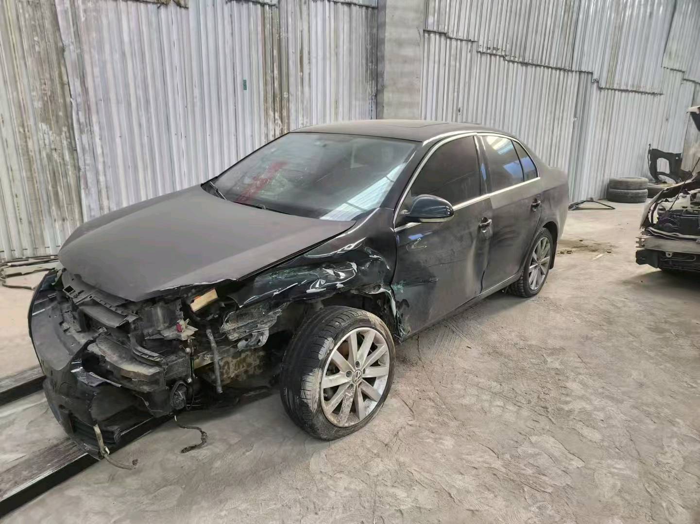 事故车残值车可以出售吗？事故车残值车可以过户吗？-事故车出售