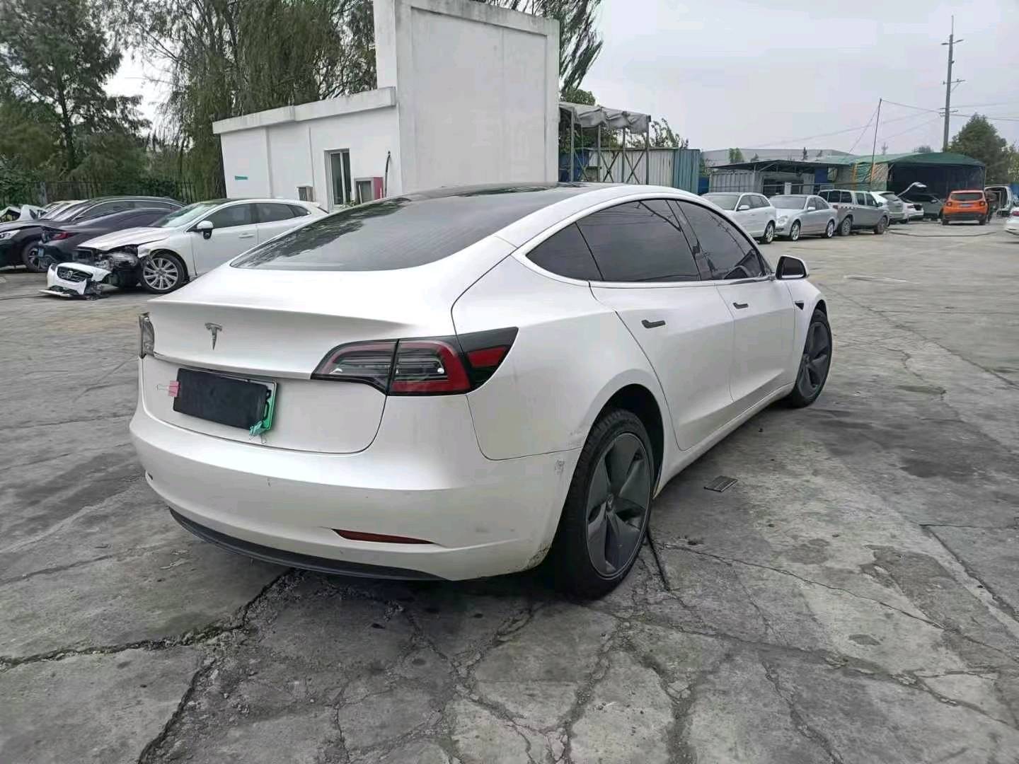 上海20年特斯拉MODEL 34