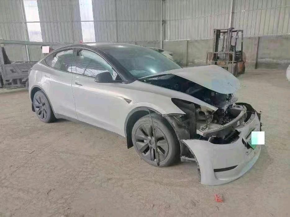 成都市23年特斯拉MODEL Y2