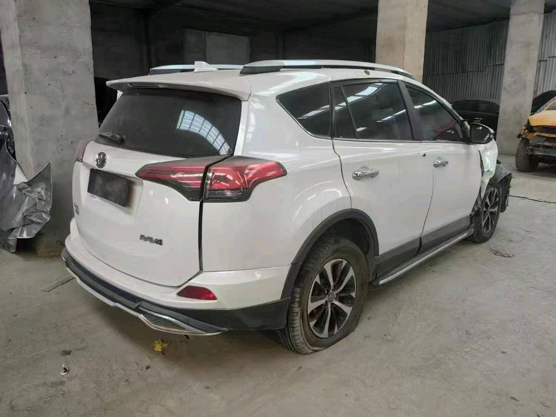 沈阳市17年丰田RAV4荣放4