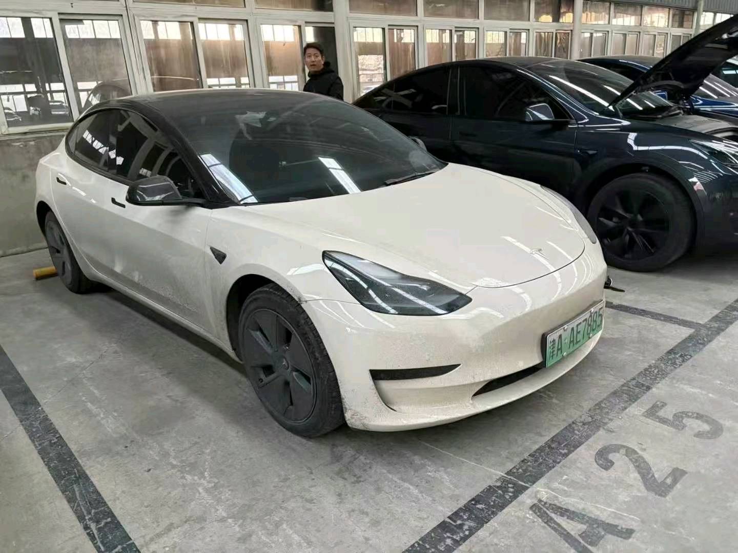 天津23年特斯拉MODEL 3