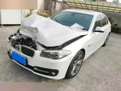 12万元的车撞报废赔多少？