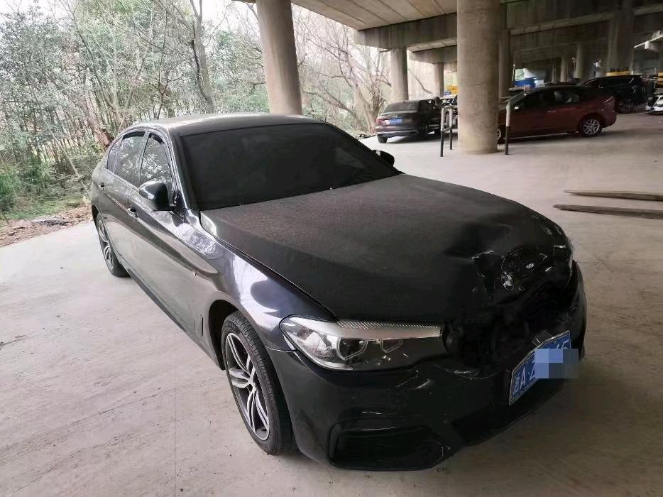 事故车维修还是卖？如何选择？-事故车维修