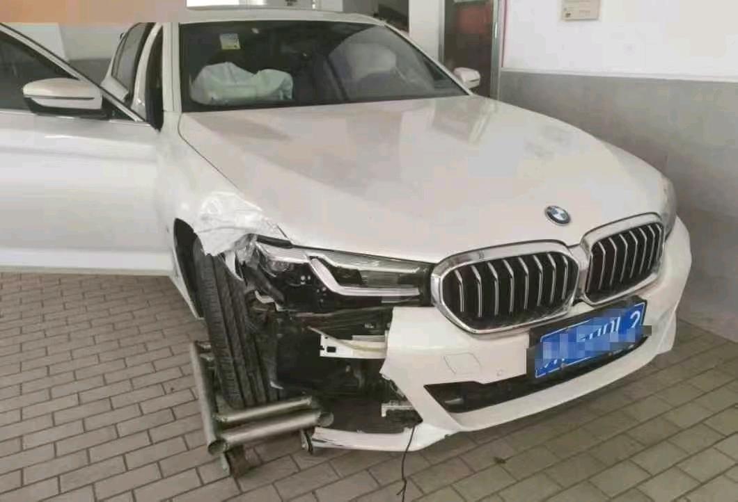 卖事故车要注意什么？这几点不能忽视-事故车买卖