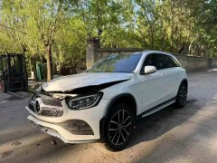 为什么越来越多车商选择事故车批发？