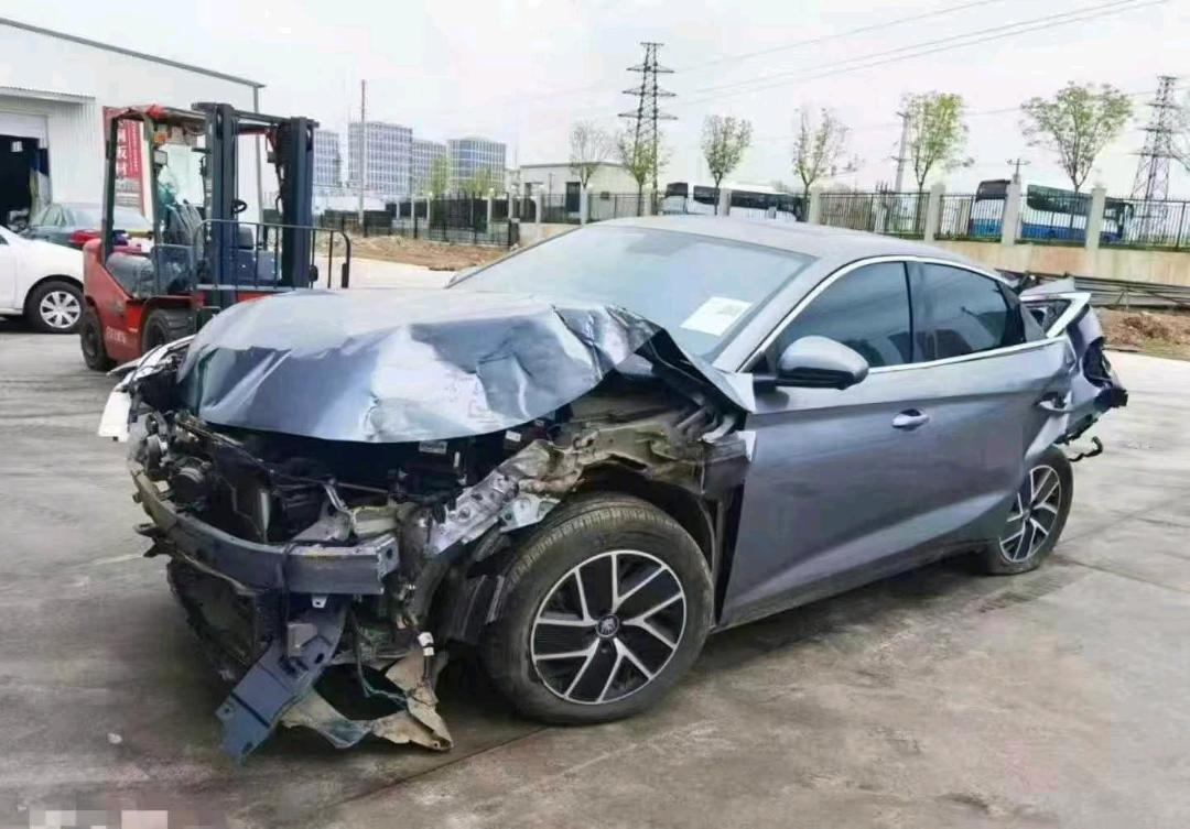 事故车还能开吗?事故车驾驶的注意事项汇总-事故车 事故车还能开吗?事故车驾驶的注意事项汇总-事故车