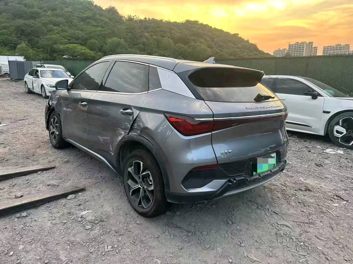 车被冰雹砸坏了能理赔吗?你需要知道这些理赔知识-事故车保险 车被冰雹砸坏了能理赔吗?你需要知道这些理赔知识-事故车保险
