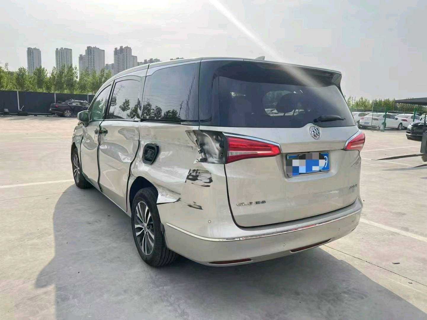 事故车卖了好还是留着开?事故车出售有什么风险?-事故车 事故车卖了好还是留着开?事故车出售有什么风险?-事故车
