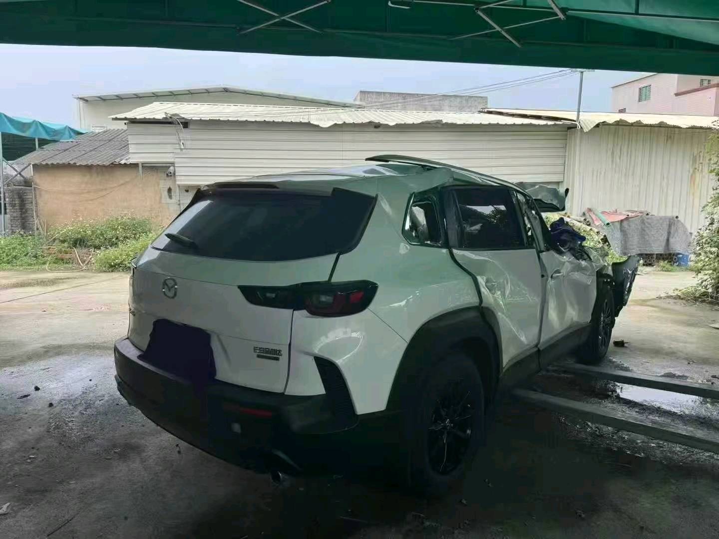 福建25年马自达CX-504