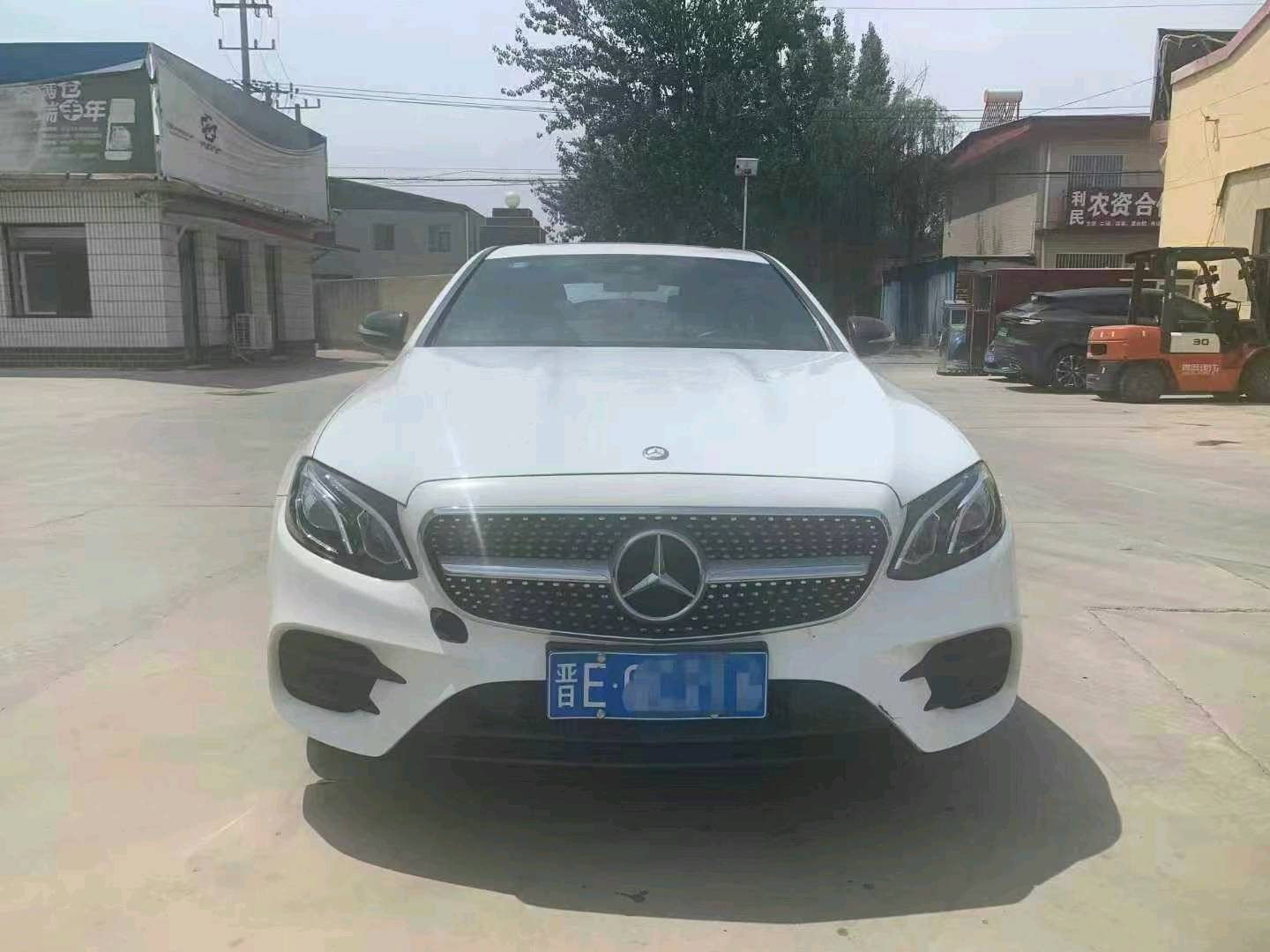 奔驰事故车残值车批发去哪好？-事故车批发
