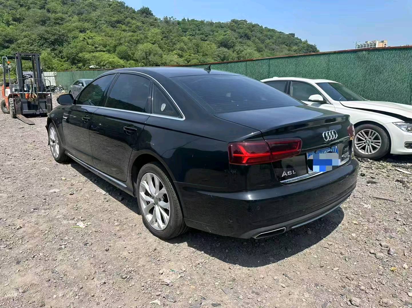 杭州市16年奥迪A6L4