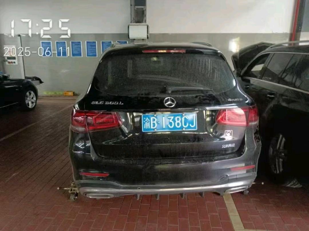 重庆20年奔驰GLC3