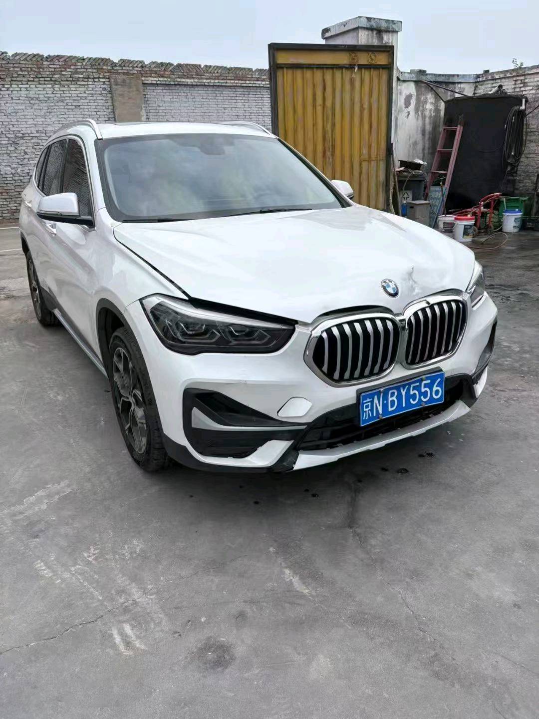 北京22年宝马X12
