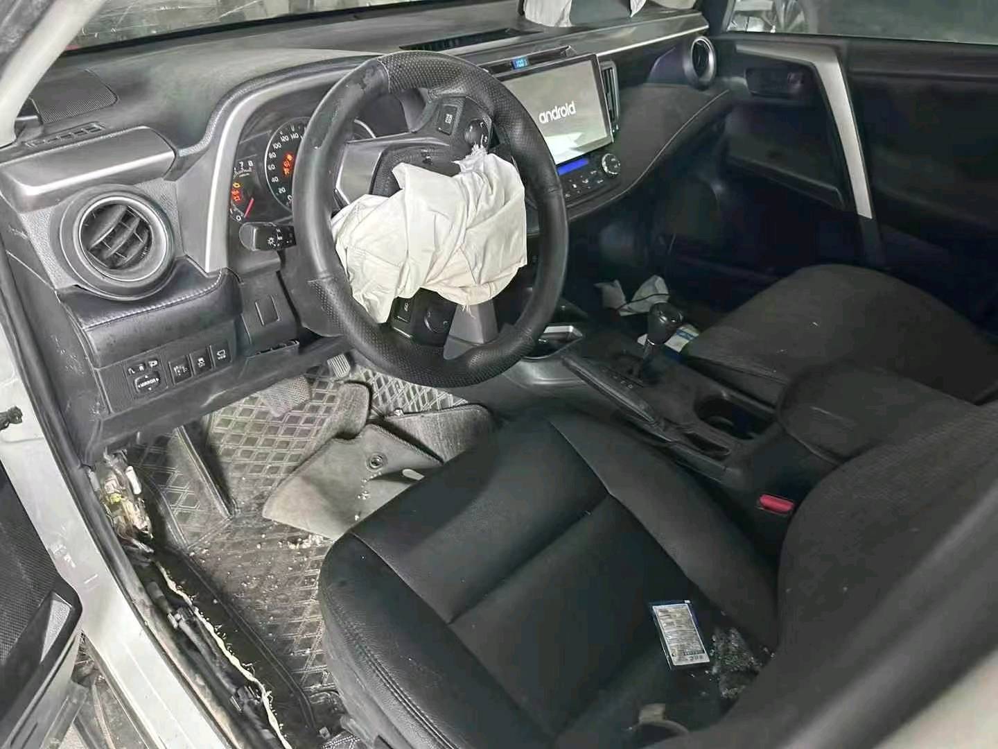 哈尔滨市17年丰田RAV4荣放7