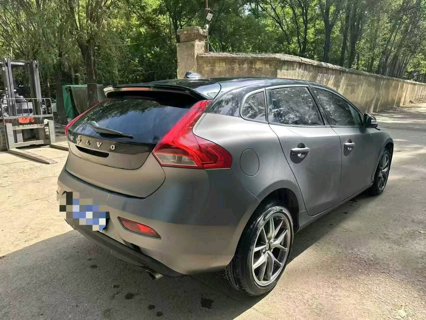 北京13年沃尔沃V404