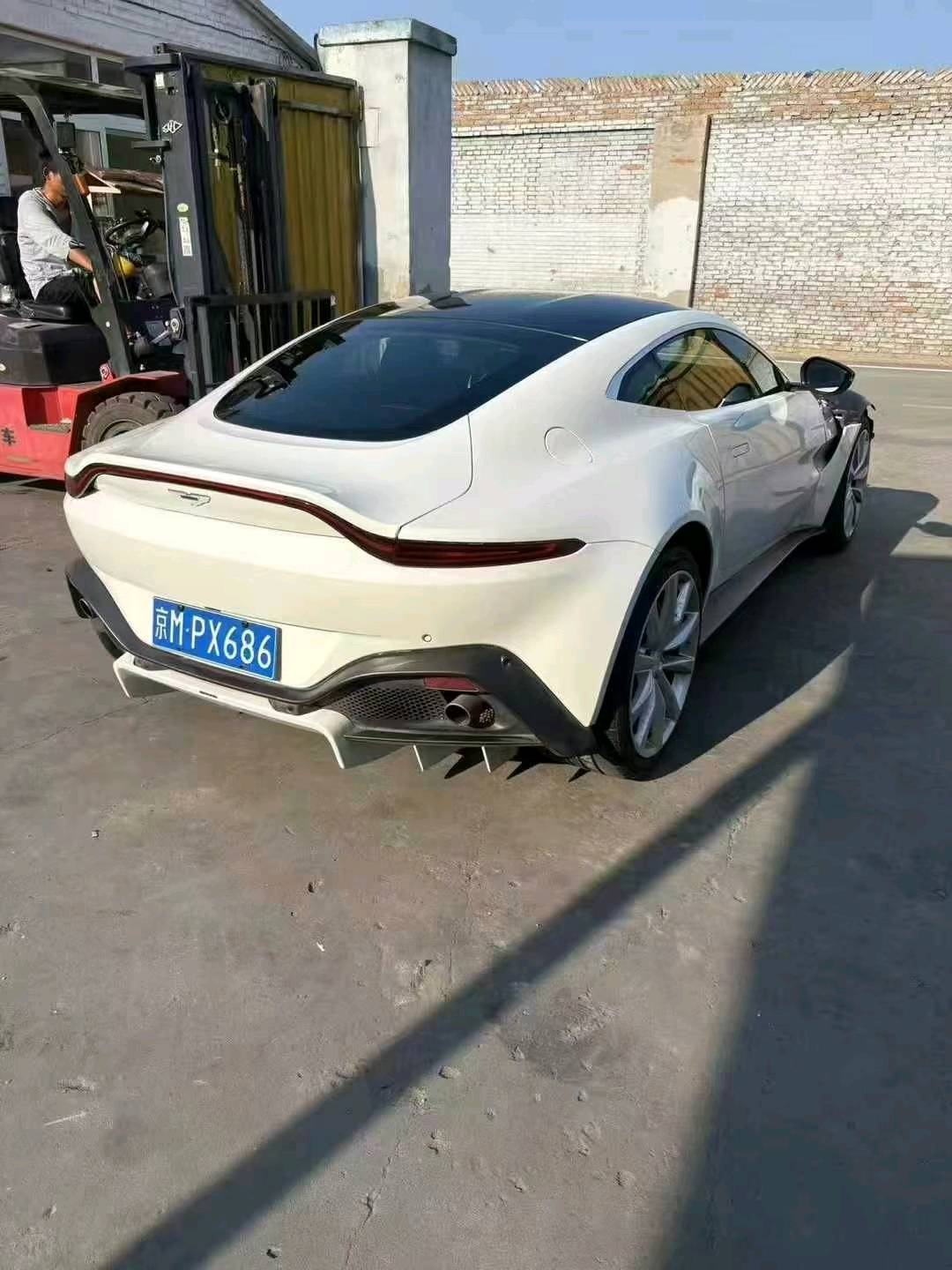 北京20年阿斯顿·马丁V8 Vantage6