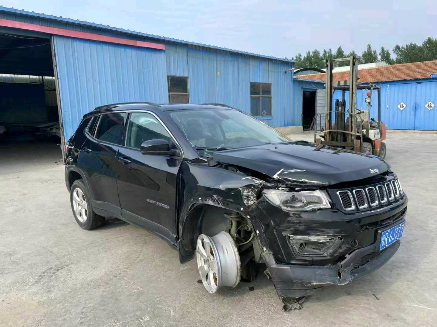 濟南市20年Jeep指南者3