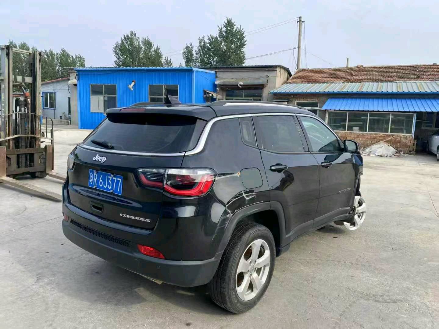 濟南市20年Jeep指南者5