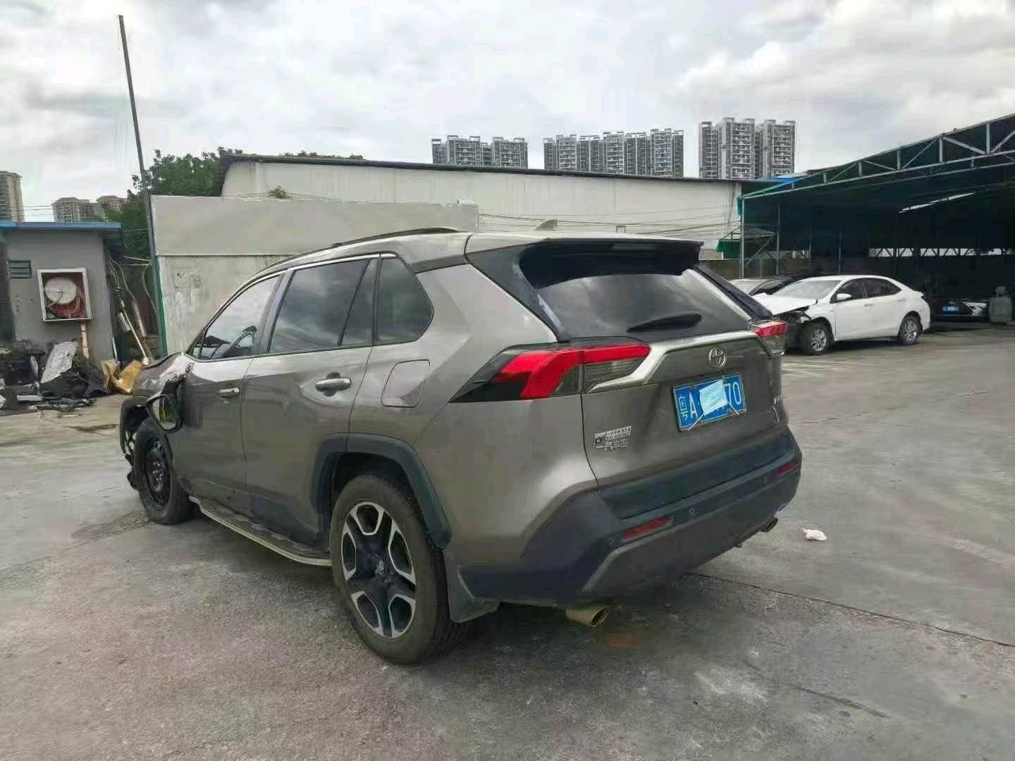 广州市19年丰田RAV4荣放3