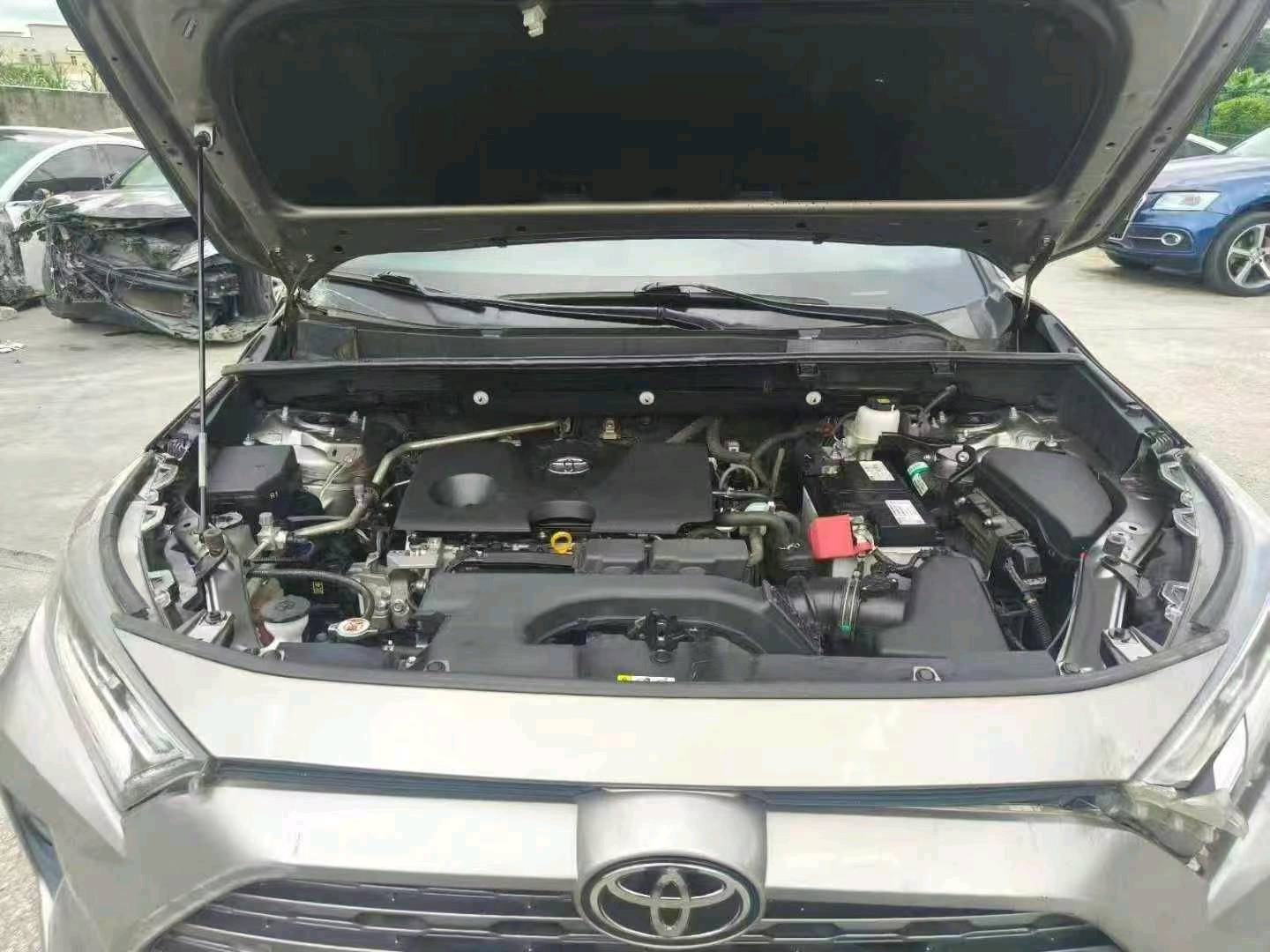 广州市19年丰田RAV4荣放5