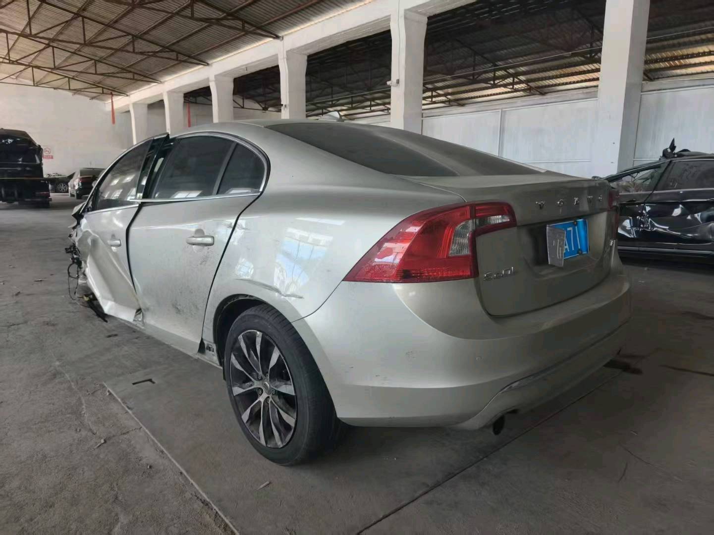 枣庄市20年沃尔沃S60L4
