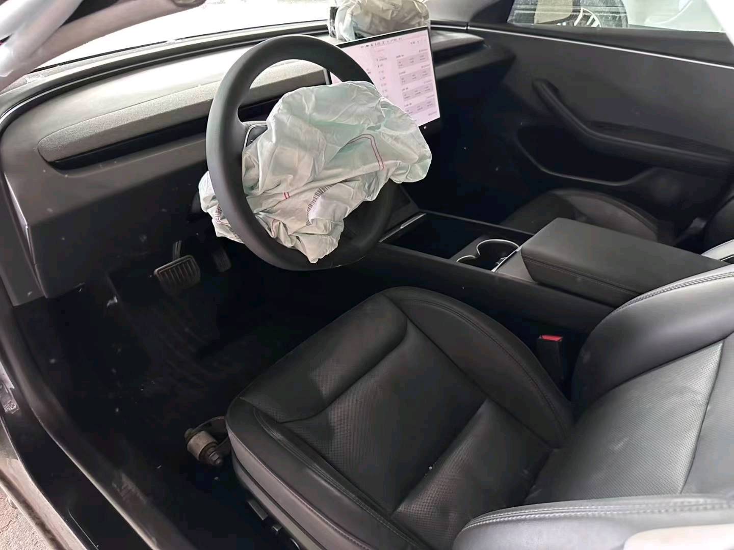 哈尔滨市24年特斯拉MODEL 37