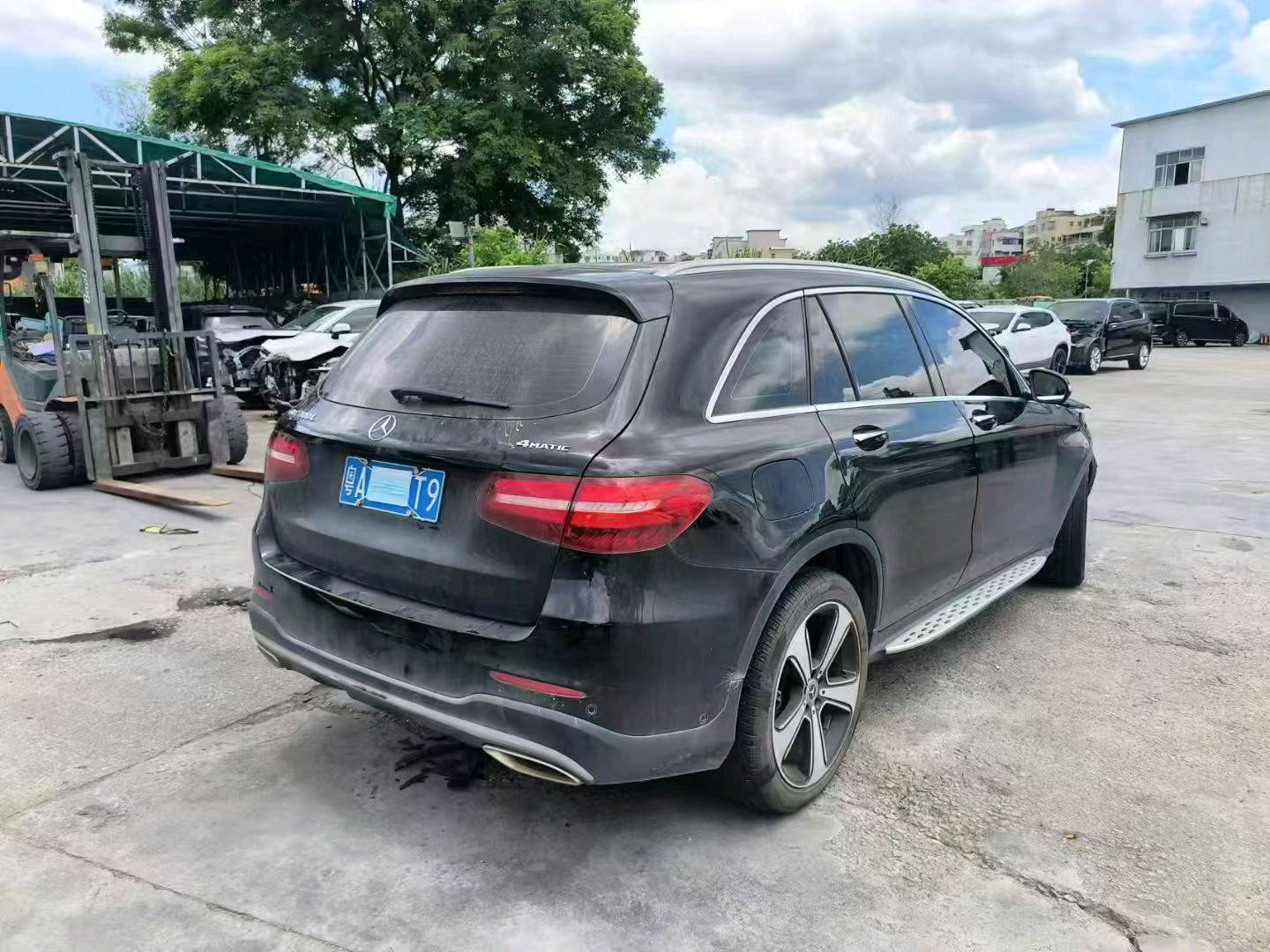 广州市19年奔驰GLC3