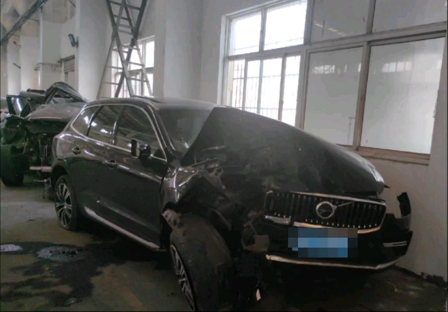 武汉市22年沃尔沃XC60