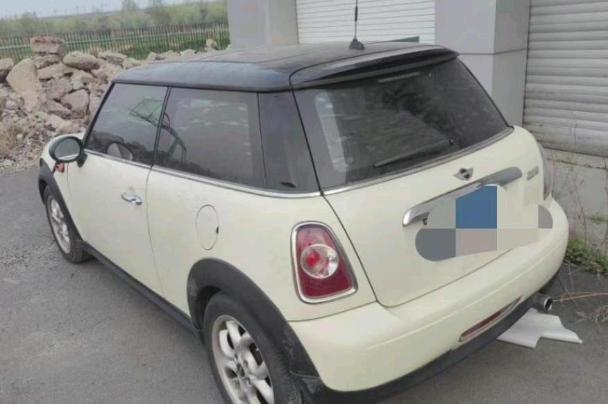 连云港市13年MINICooper3