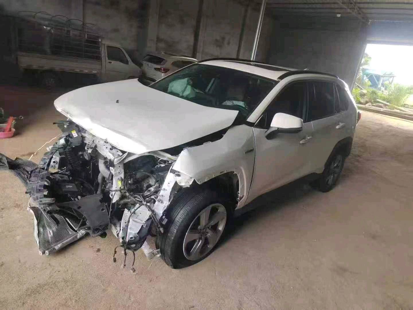 海南20年豐田RAV4榮放2