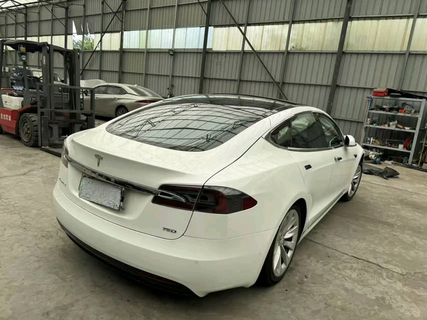 北京18年特斯拉MODEL S5
