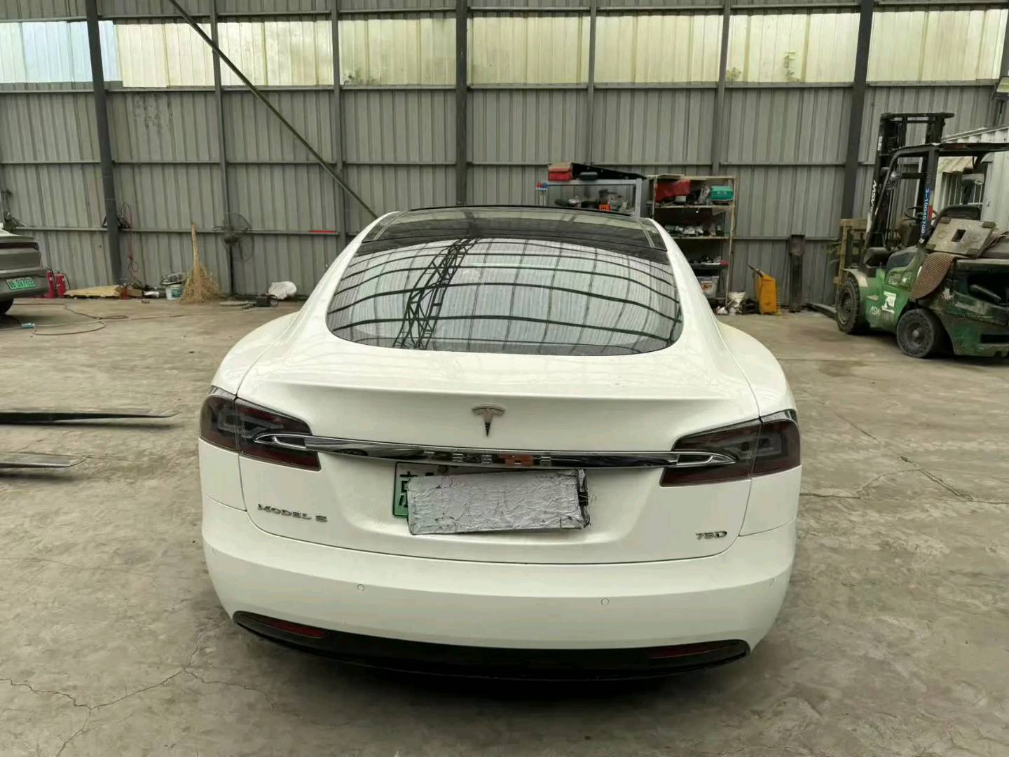 北京18年特斯拉MODEL S4