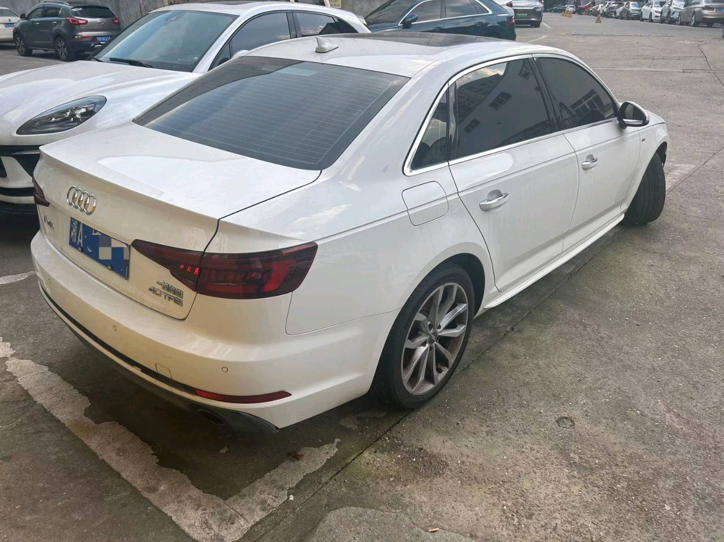 長沙市18年奧迪A4L4