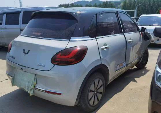 鐵嶺市23年五菱汽車?yán)_果4