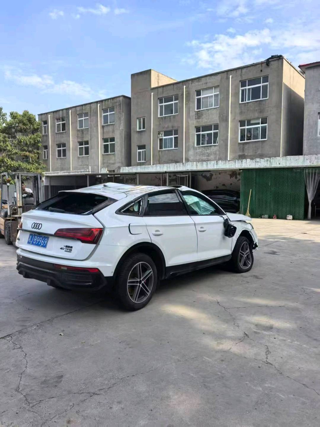郑州市25年奥迪Q5L4