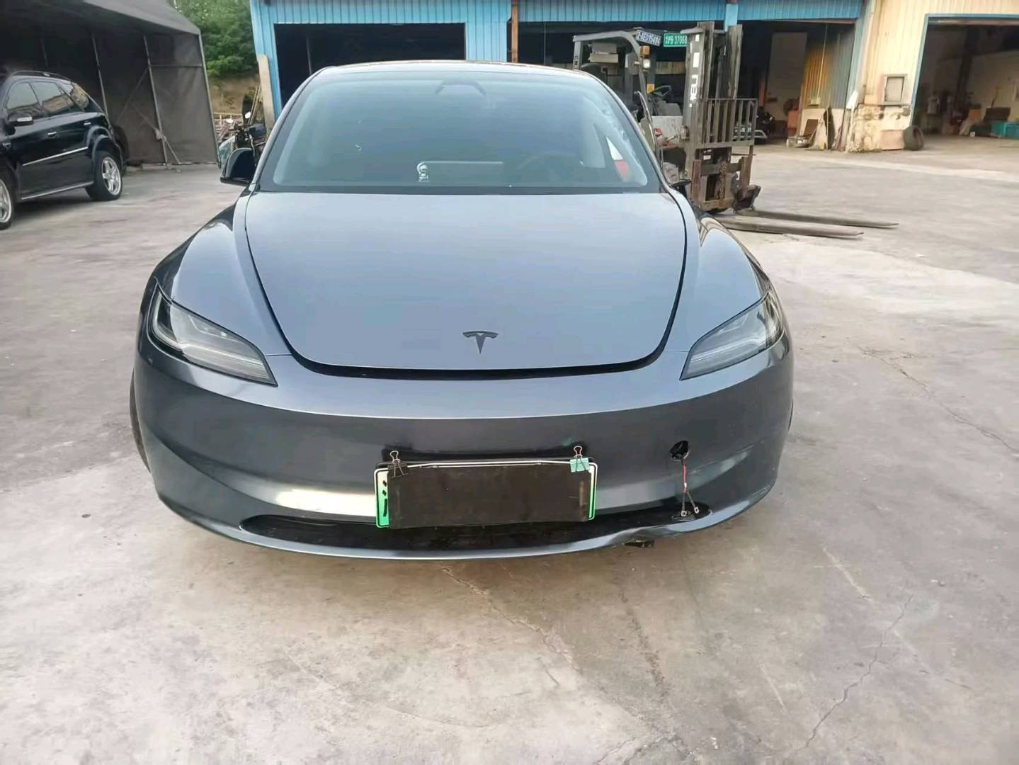 上海24年特斯拉MODEL 3