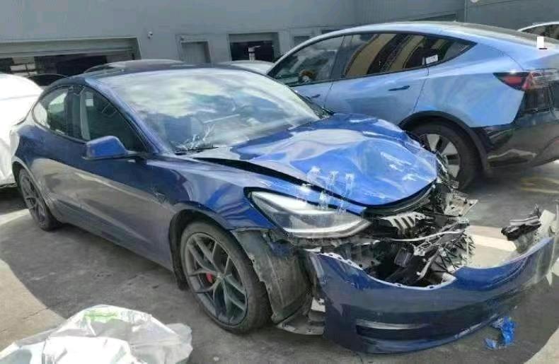 广州市22年特斯拉MODEL 32