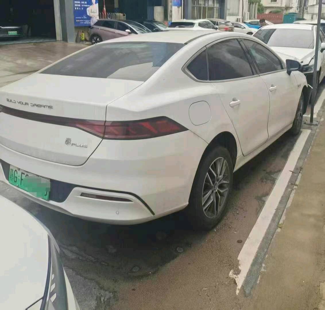 南昌市23年比亚迪秦3