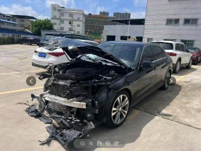 南宁市15年奔驰E