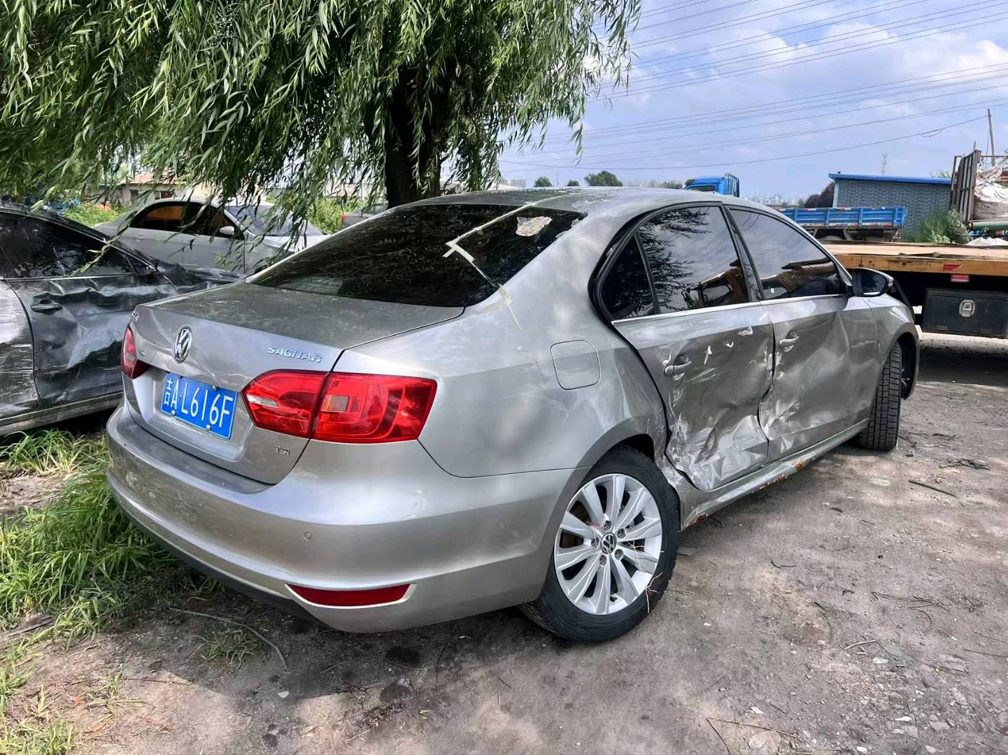 武汉哪里事故车便宜？-事故车
