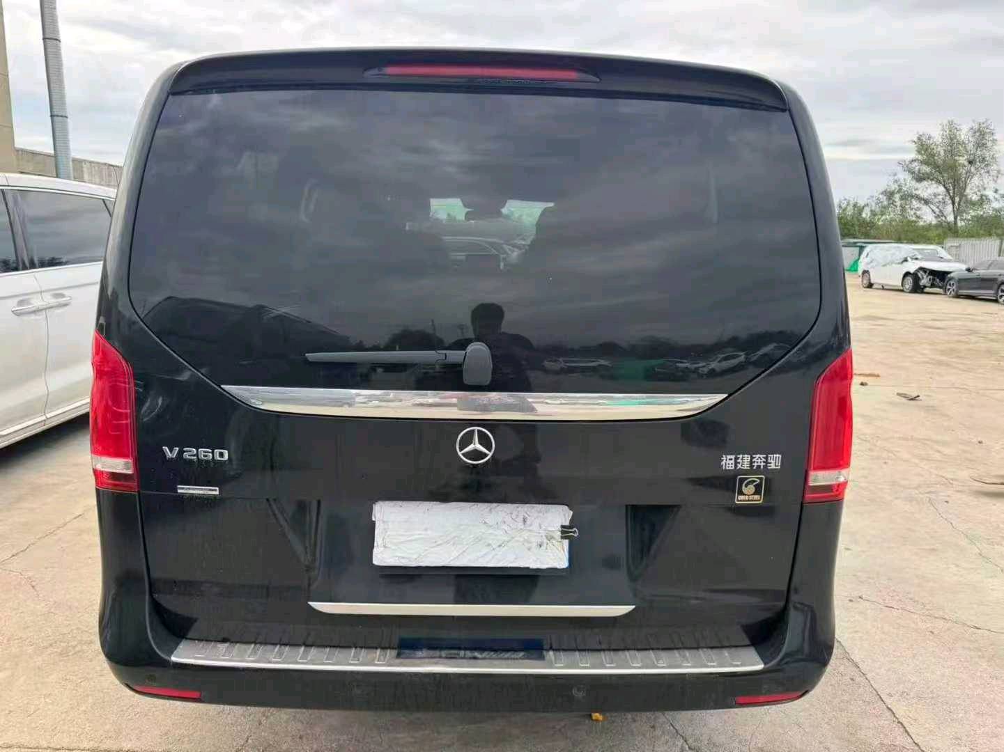 北京19年奔驰V5