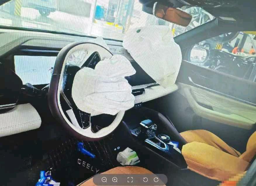洛阳市22年吉利星越5