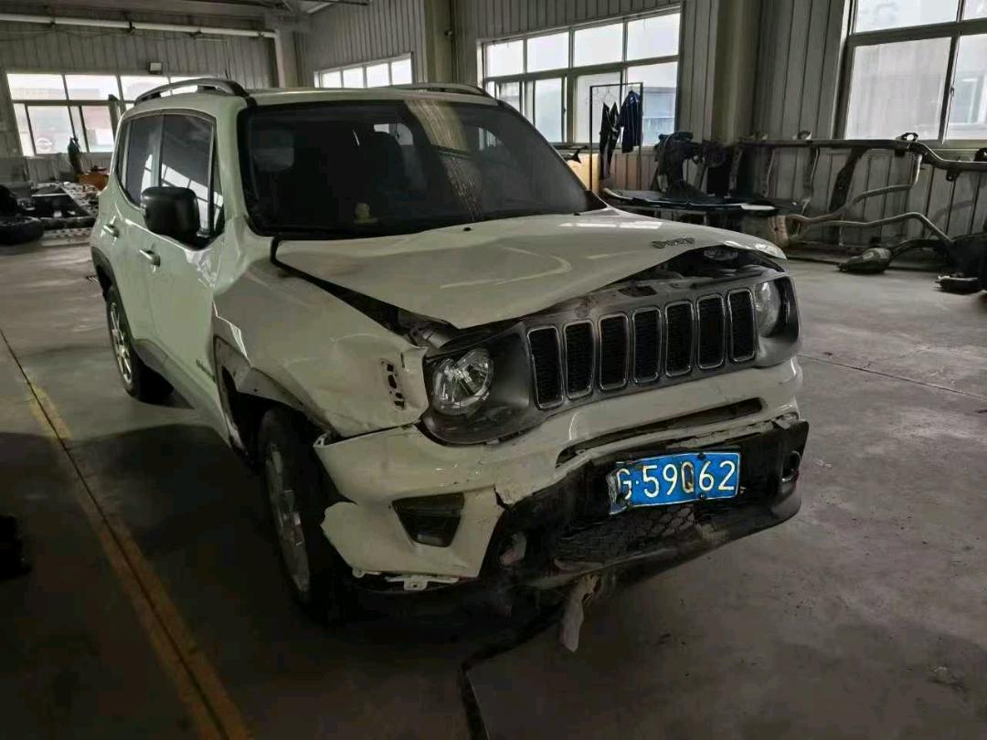 郑州市20年Jeep自由侠2