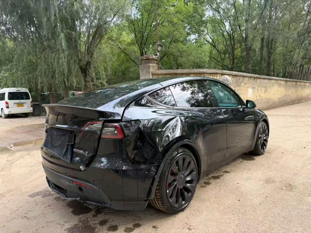 北京23年特斯拉MODEL Y4