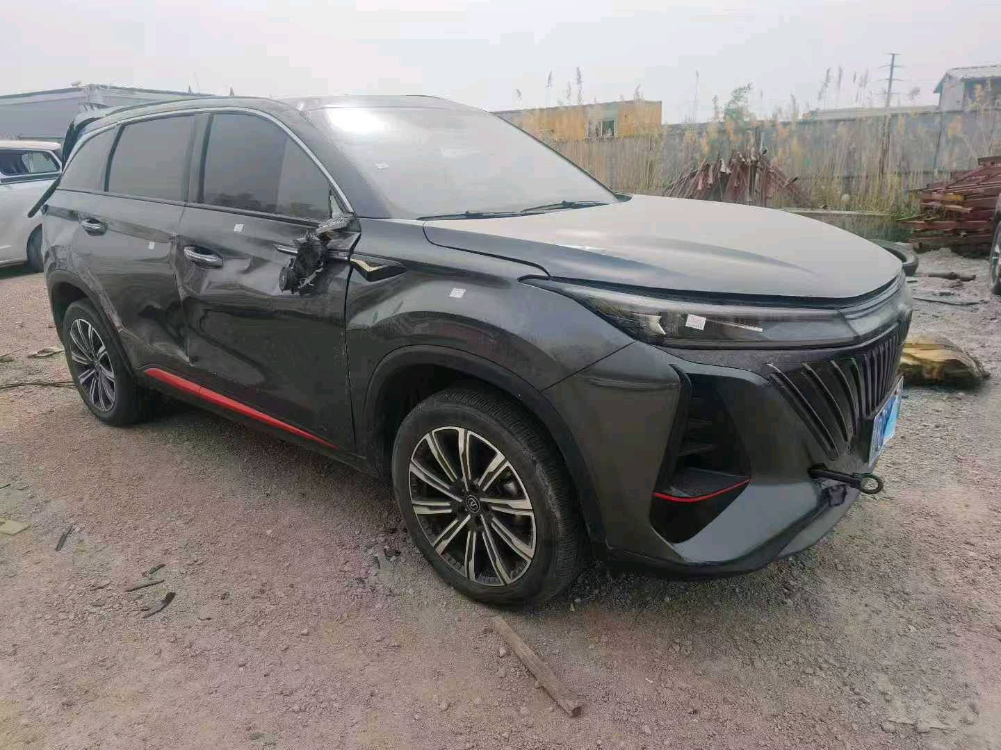 青島市22年長安汽車CS752